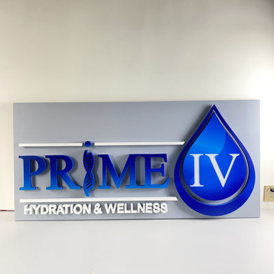 les lettres rétro-éclairées SMD 5050 d'acier inoxydable de 20mm ont mené les panneaux lumineux de signe