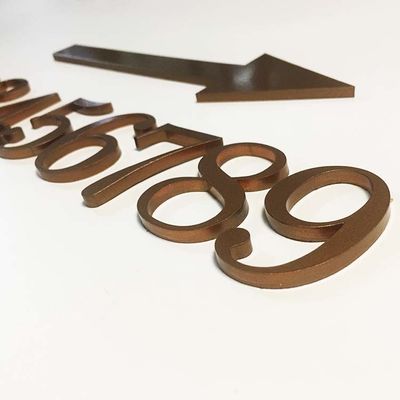 CE acrylique solide coupé plat ROHS de signes de nombre de porte de signe acrylique de lettre