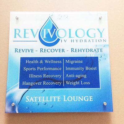 L'anti perspex acrylique acide de panneau de signe de lettre a coupé des lettres