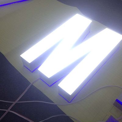 Magasins avant de Front Lit Channel Letters For de signe de magasin acrylique du bâti 3-5mm de mur