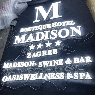 12mm Acrylic Company Logo Wall Sign Aluminum Channel marque avec des lettres l'anti rouille