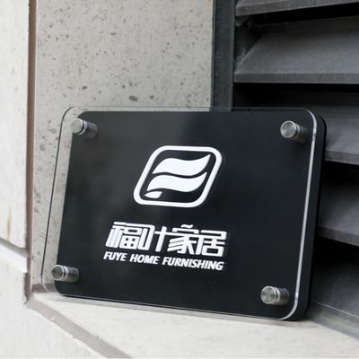 le laser 3d a coupé l'or acrylique de signe de lettre a peint le nom examiné en soie de magasin