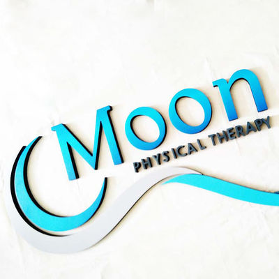 le laser 3d a coupé l'or acrylique de signe de lettre a peint le nom examiné en soie de magasin