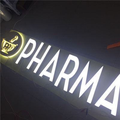 Le laser fait sur commande extérieur a coupé le conseil HIGHSPAN de Logo Signs Light Up Sign en métal