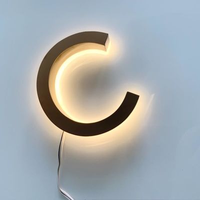 Lumière extérieure vers le haut de l'acier inoxydable de inscription acrylique 3cm du Signage 304# de signe de la lettre 3d