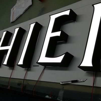 Alphabet imperméable 60HZ lumineux par métal de signe de la lettre 3D