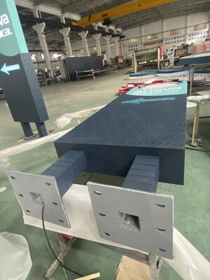 Services de signalisation de lettres 3D offrant des solutions de signalisation personnalisées pour l'hôtellerie de détail et la marque d'entreprise