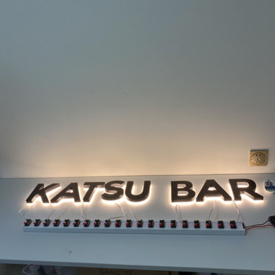 Acier inoxydable rétro-éclairé noir Logo Signs du Signage HIGHSPAN du revêtement 3D