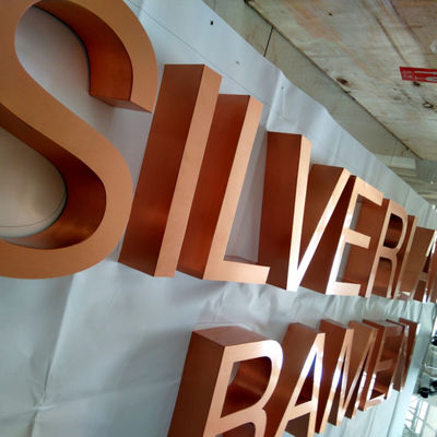 Le magasin Logo Copper Sign Letters Flat de conception d'OEM a coupé la taille de 10cm à de 100cm