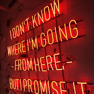 Signes de lampe au néon Word de cadres en métal de décoration de magasin pour le mur