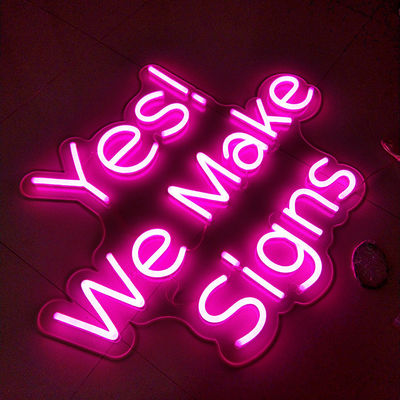 Lettres au néon les épousant au néon faites sur commande de la Manche d'amour de signe d'UL pour le mur