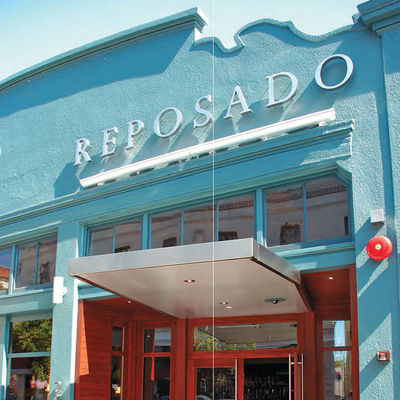 L'argent d'hôtel a fabriqué des lettres d'acier inoxydable que l'appartement a coupé l'épaisseur de 20-200mm